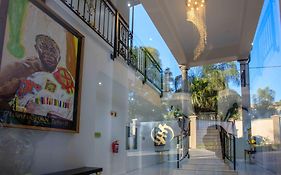 Adinkra Boutique Hotel